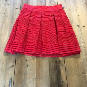 Torrid Red Mesh Striped Pleated Midi Skirt Size 00 = Size 10 NWT
